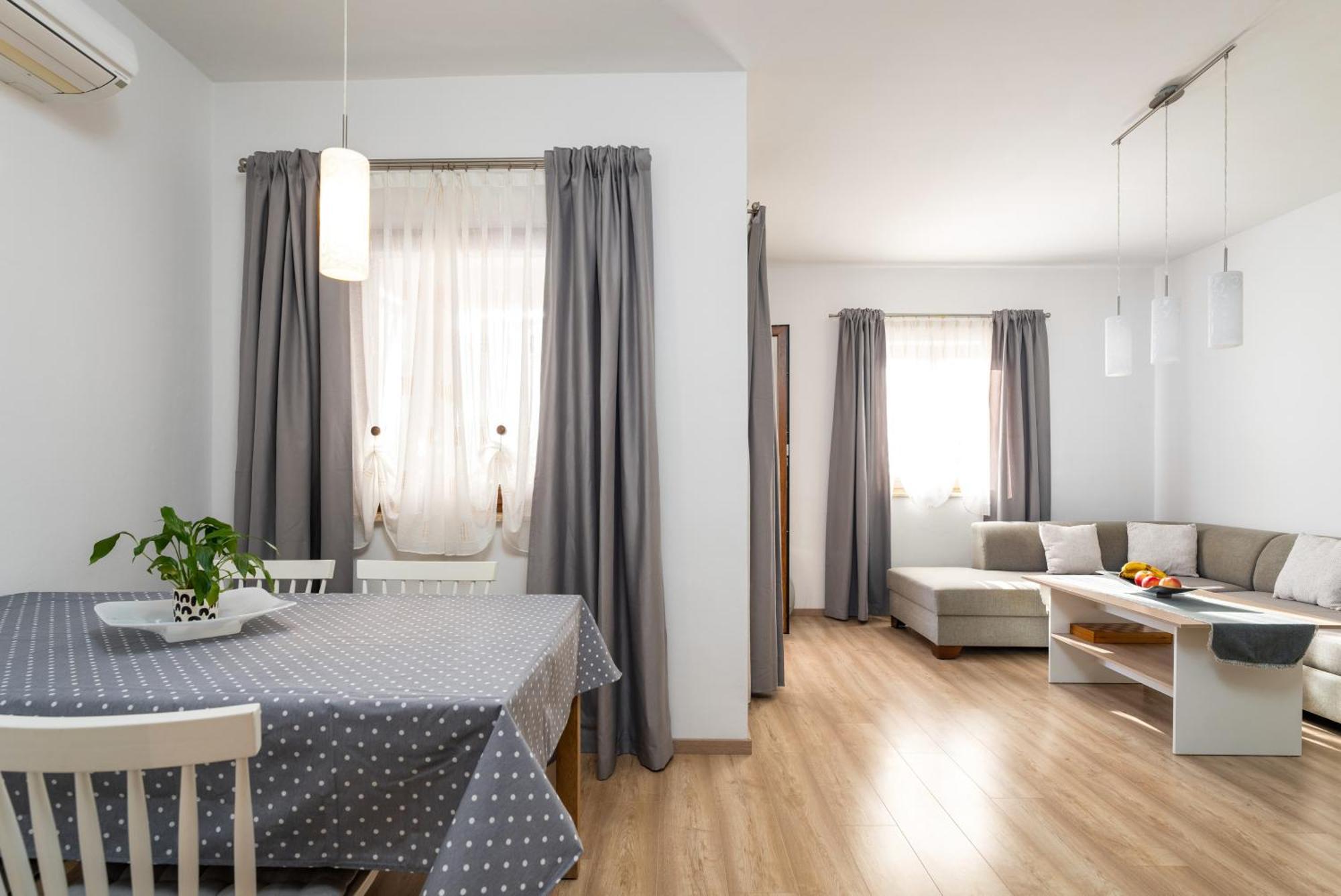 Apartment Morena Poreč Kültér fotó